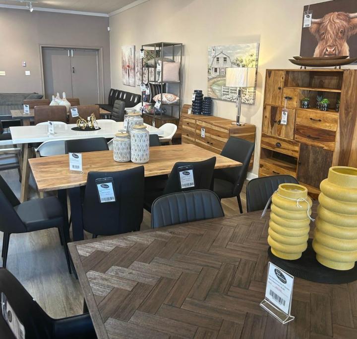 Furniture for Dining Rooms Ottawa